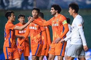 张庆鹏：新疆是最具冠军冲击力的一支球队 我们今晚是向对手学习